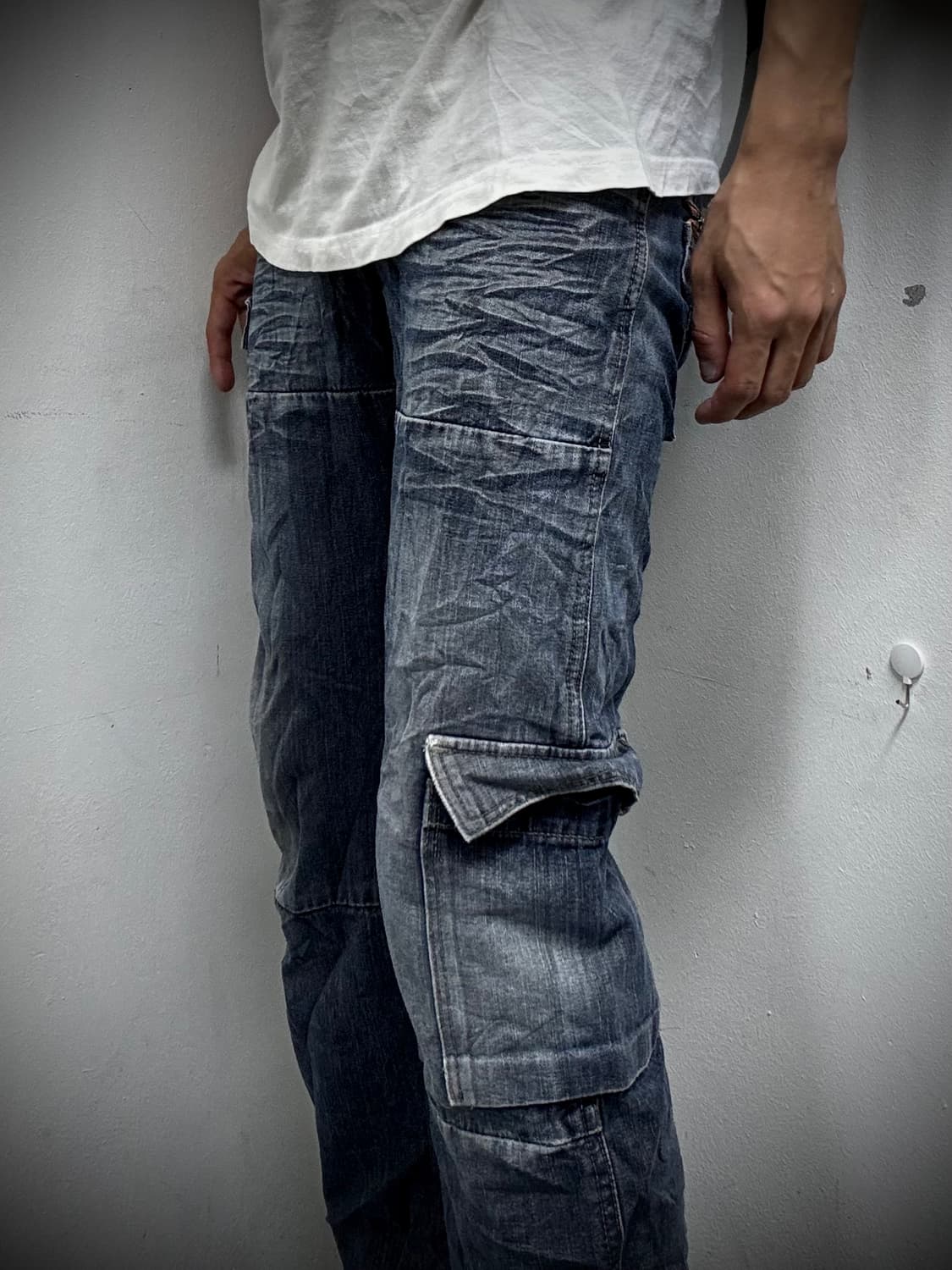 “EDWIN” Y2K Crack Washed pocket Detail P 상품이미지9