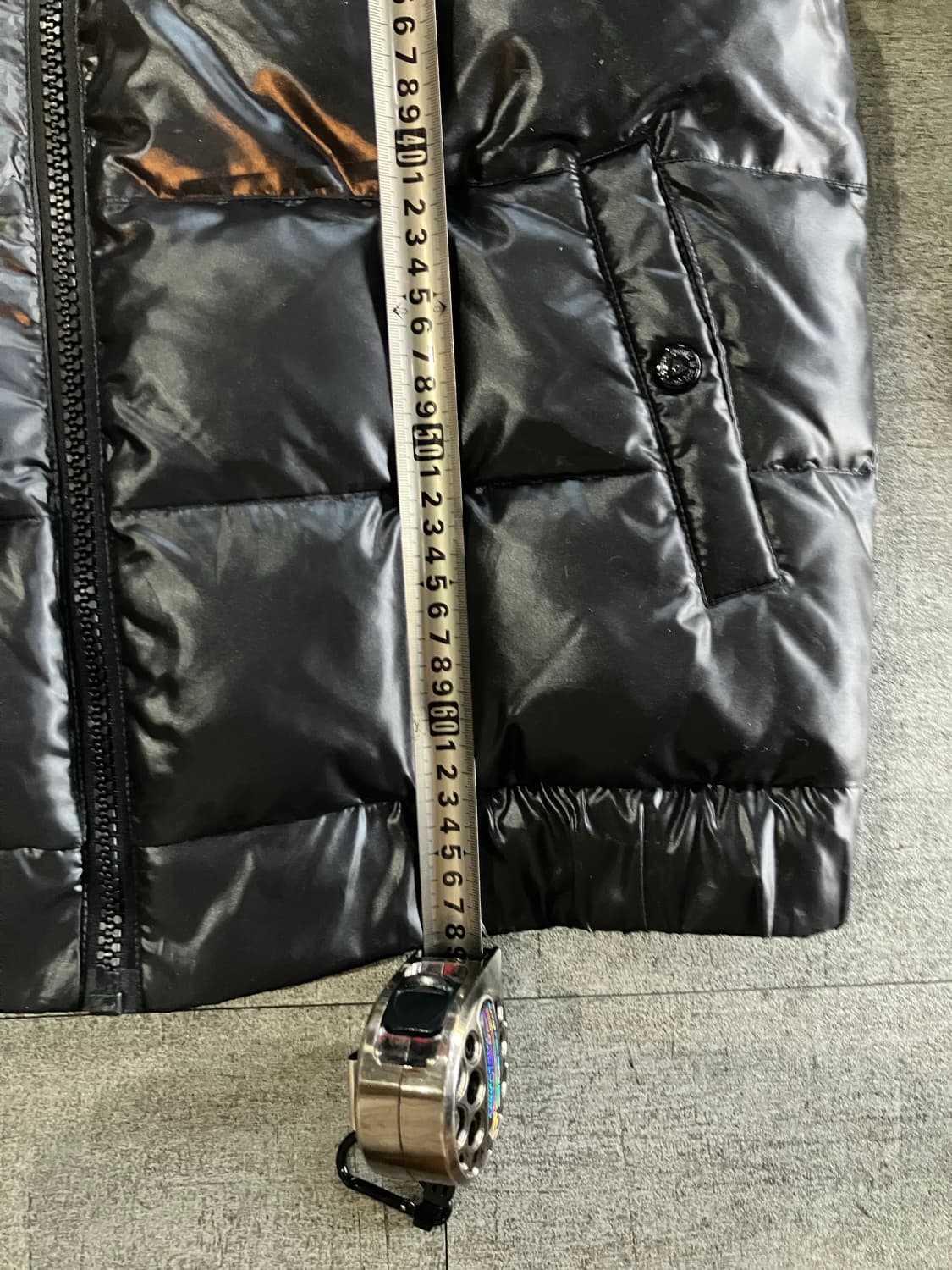 Lecoq 르꼬끄 올드스쿨스트릿 원포켓 패딩 유광 상품이미지3