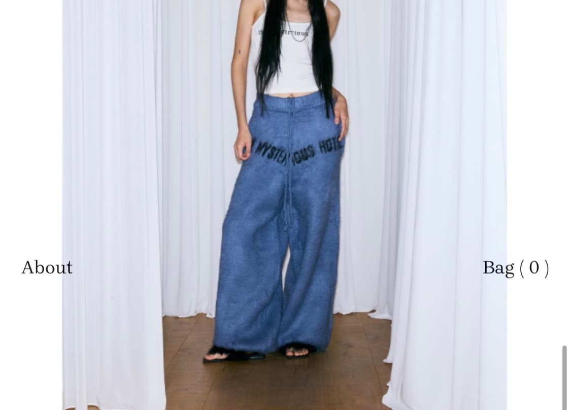 더 미스테리어스호텔 니트팬츠 블루 상품이미지1