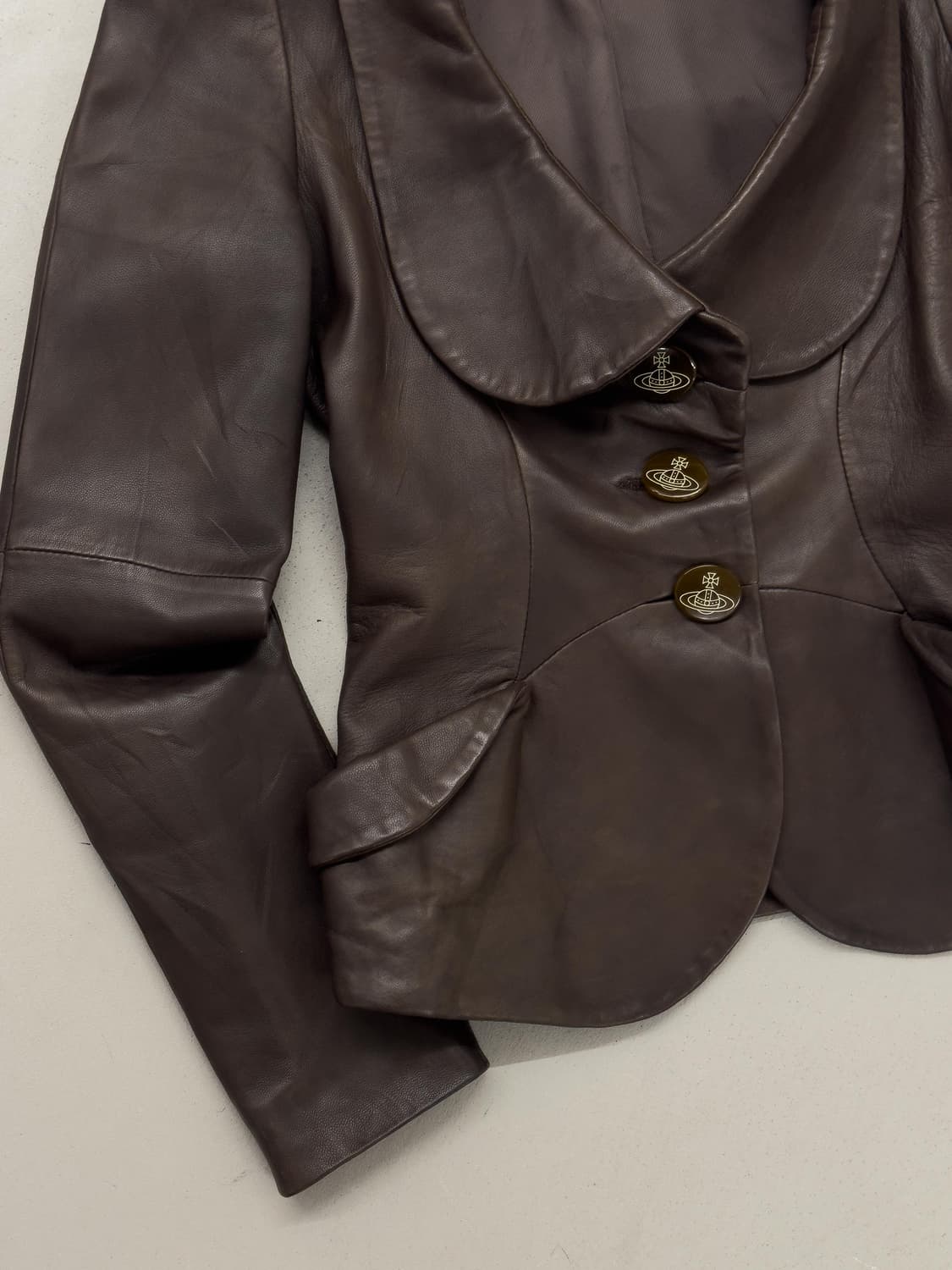 비비안웨스트우드 레더 자켓 상품이미지3