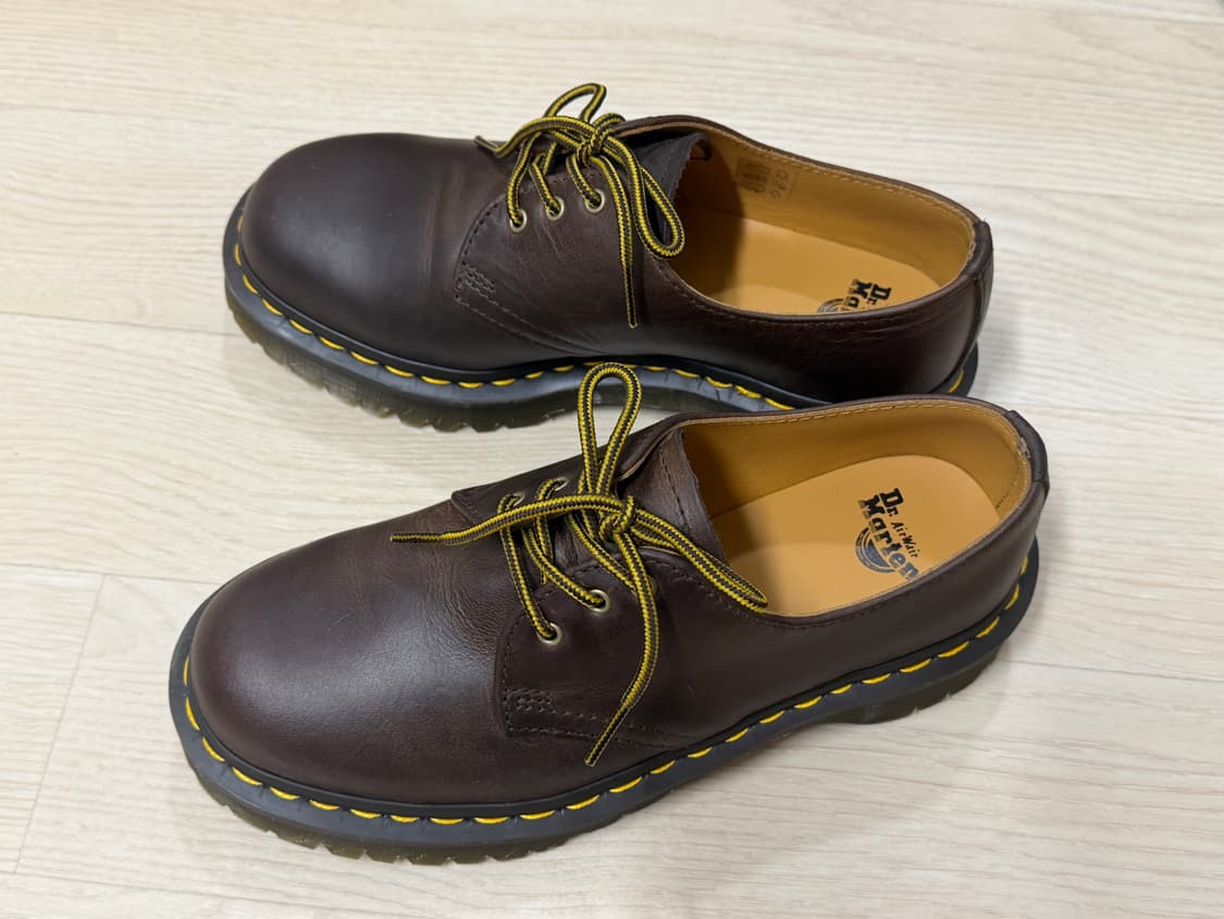 닥터마틴 1461 벡스 크레이지홀스 240 (박스없음) 상품이미지3