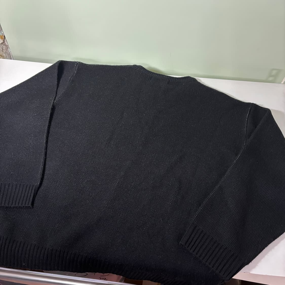 L 트릴리온 블랙 오버핏 스마일 자카드니트 상품이미지3