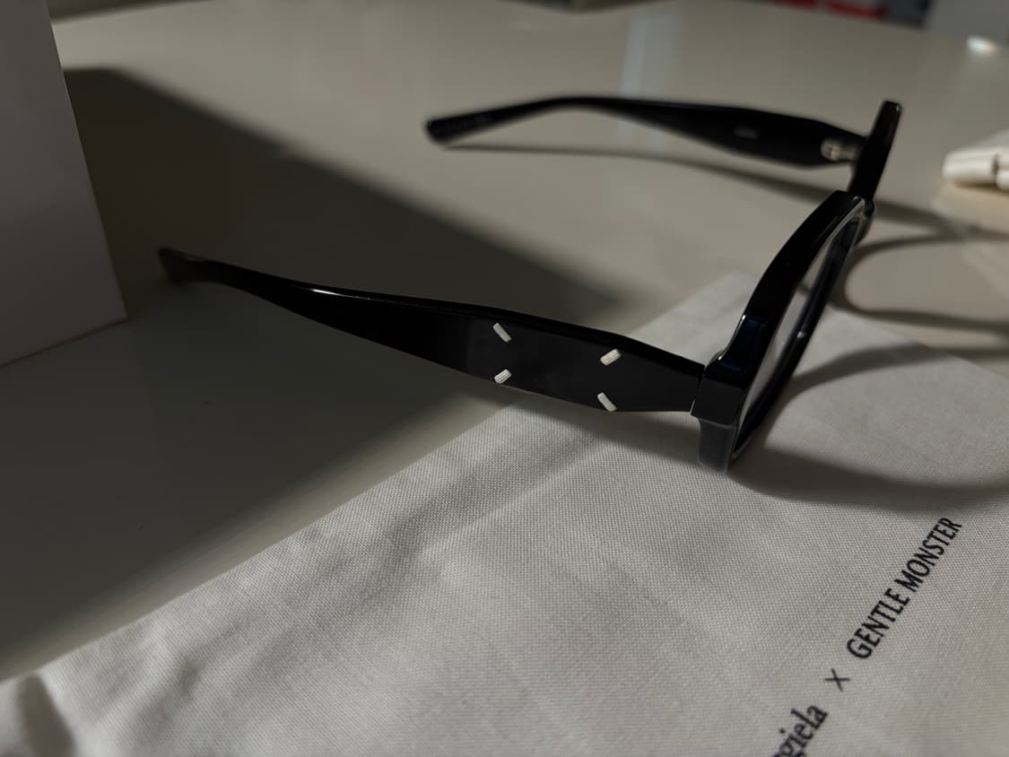 젠틀몬스터x메종마르지엘라 MM114 - 01 상품이미지1