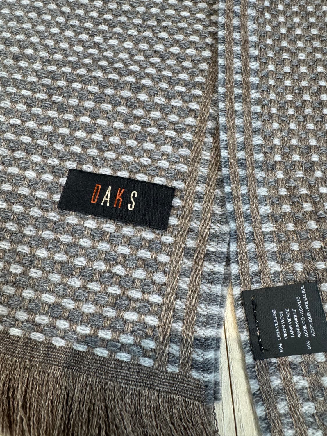 무료배송) 닥스 버진 울50% 함유 목도리 머플러 상품이미지5