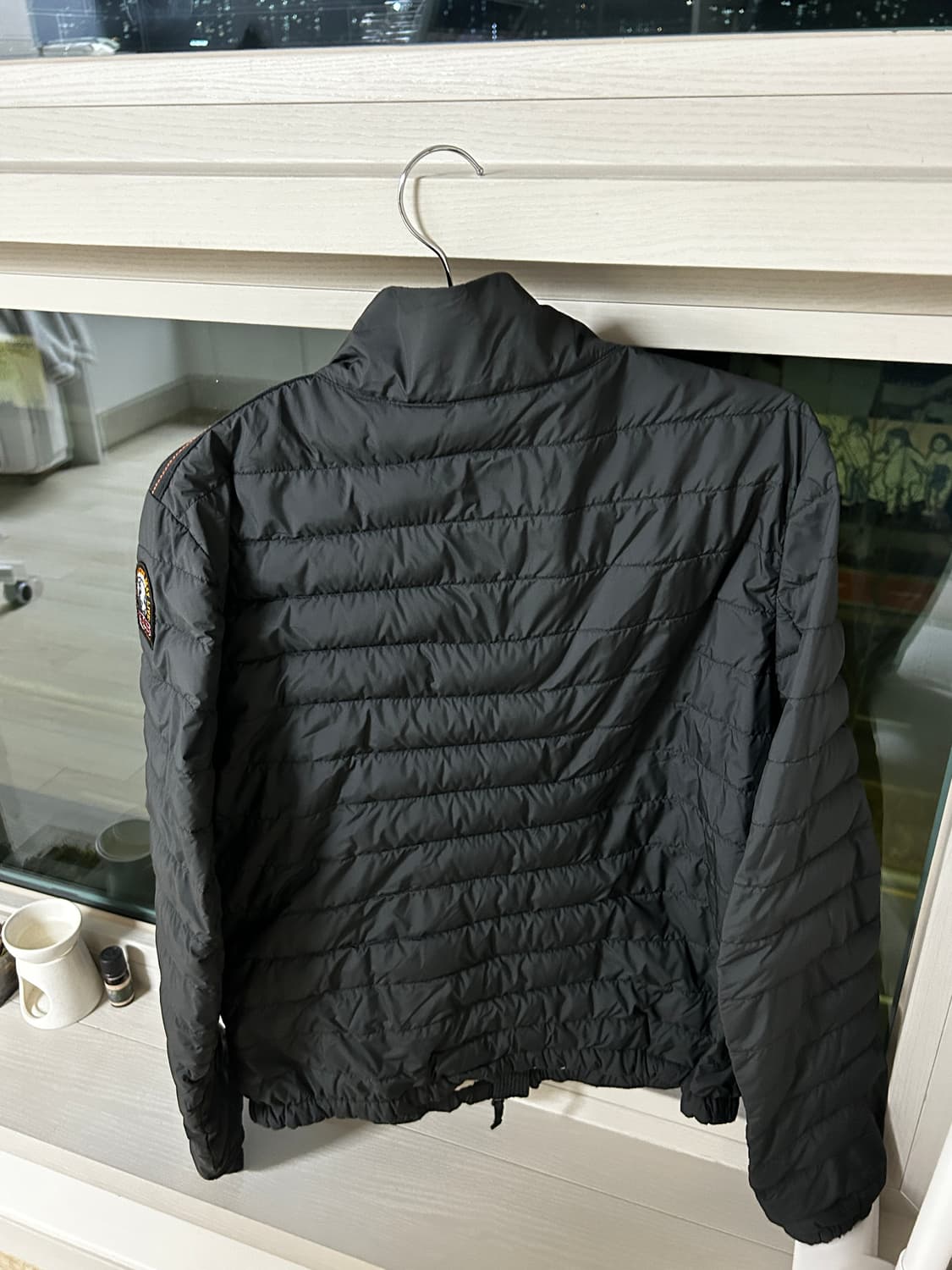 파라점퍼스 경량패딩 M 사이즈 상품이미지4