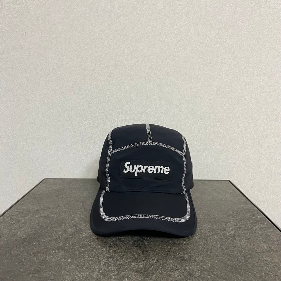 (OS) 슈프림 박스로고 캠프캡 모자 23SS 리플렉티브 스티치 블랙 상품이미지1