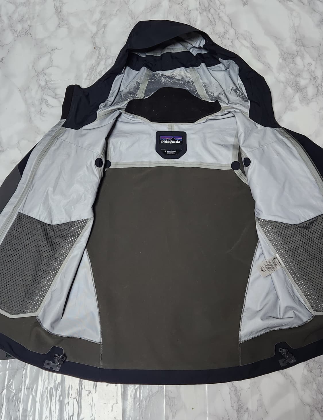 파타고니아 바람막이 후드 자켓 상품이미지5