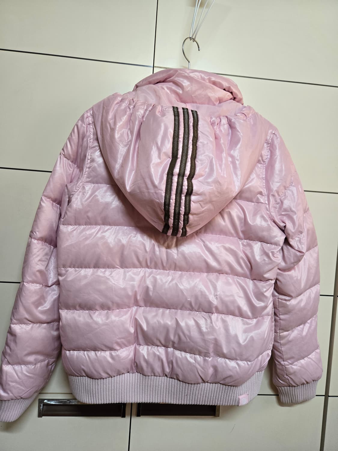 아디다스 딸기우유 덕다운 숏 패딩(대장급) 상품이미지5