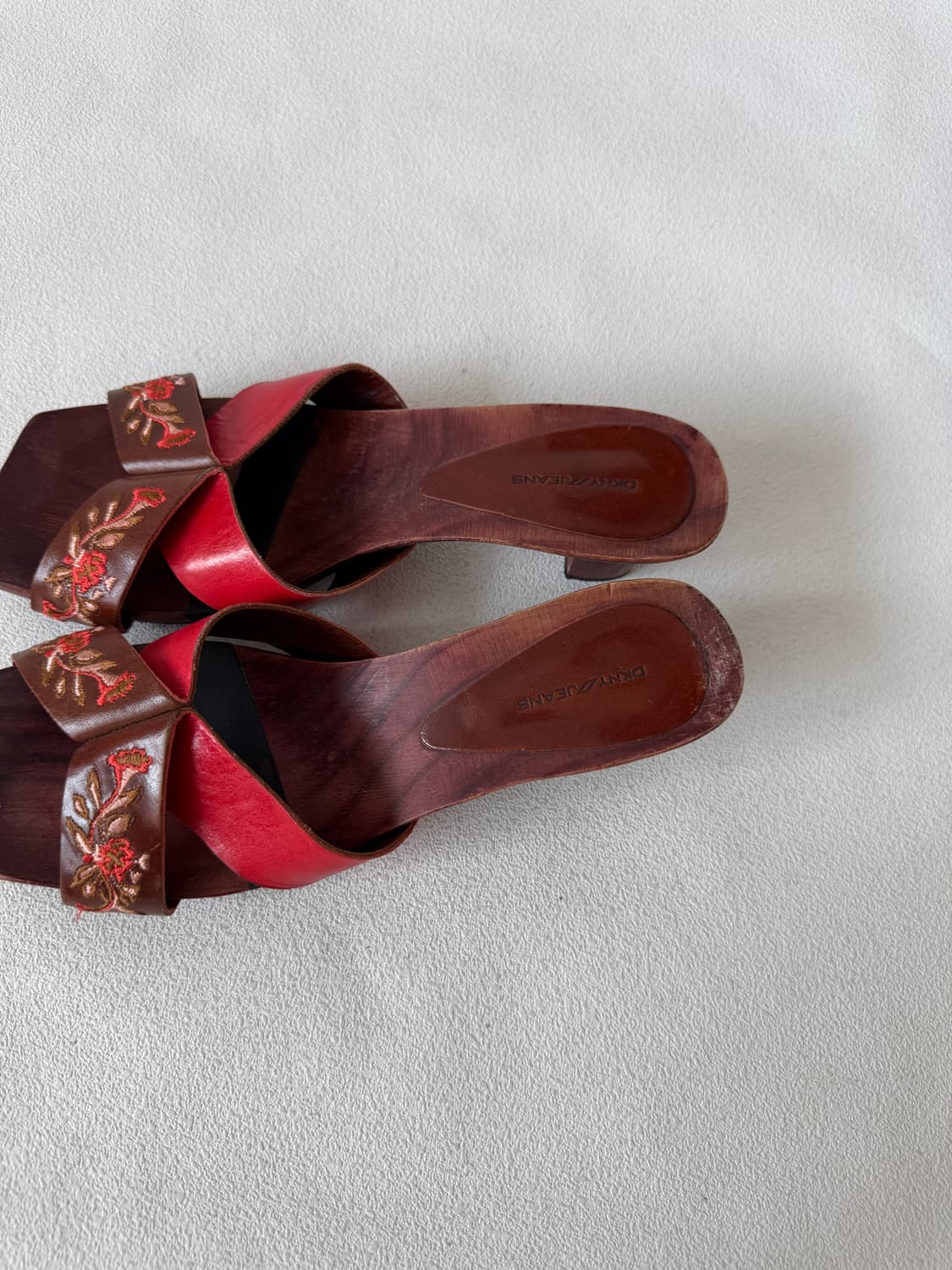 [US7.5]DKNY 오리엔탈 우드굽 뮬(SPAIN) 상품이미지5