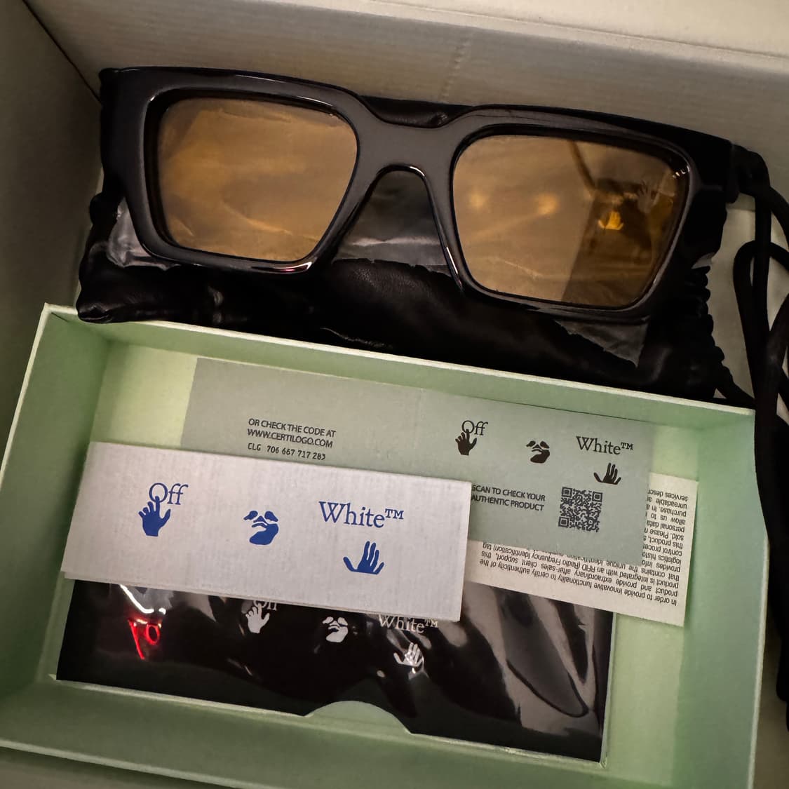 오프화이트 버질 선글래스  상품이미지1
