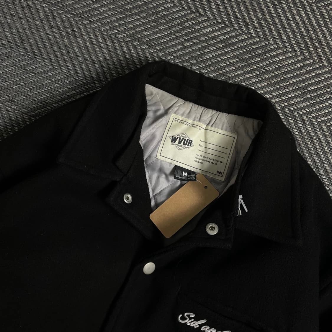 WVUR 스몰로고 누빔 바시티 자켓 블랙o 4993 상품이미지3