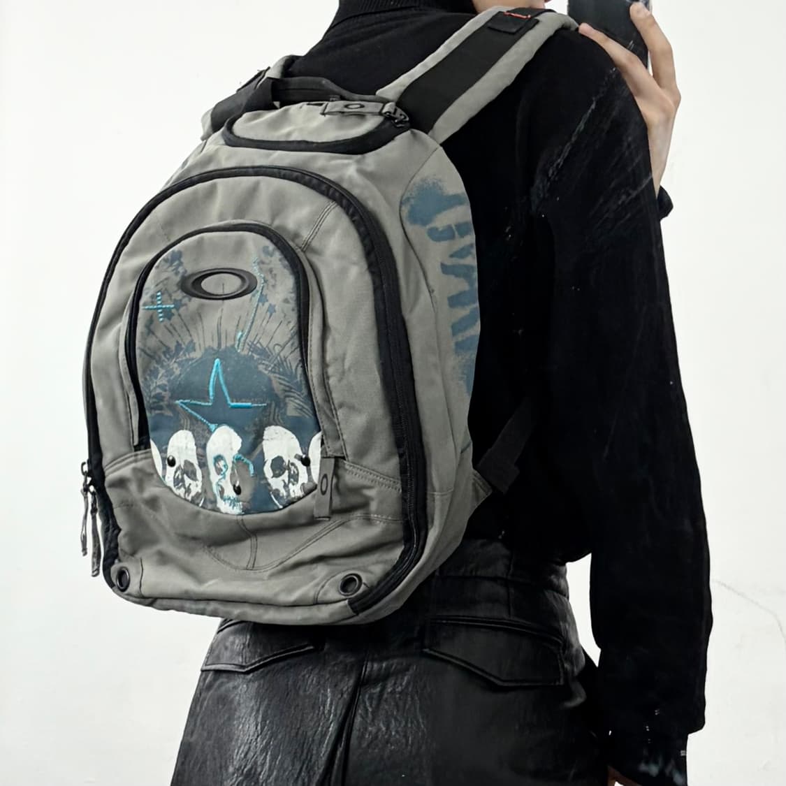 오클리 스컬 백팩 상품이미지3