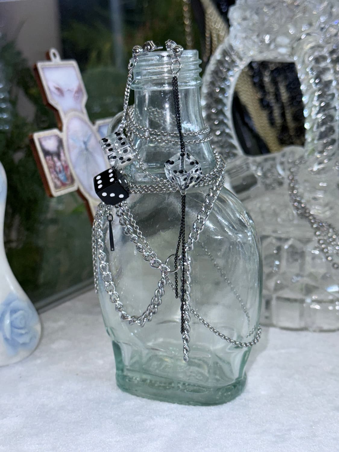 black& clear dice earring by PJM 상품이미지3