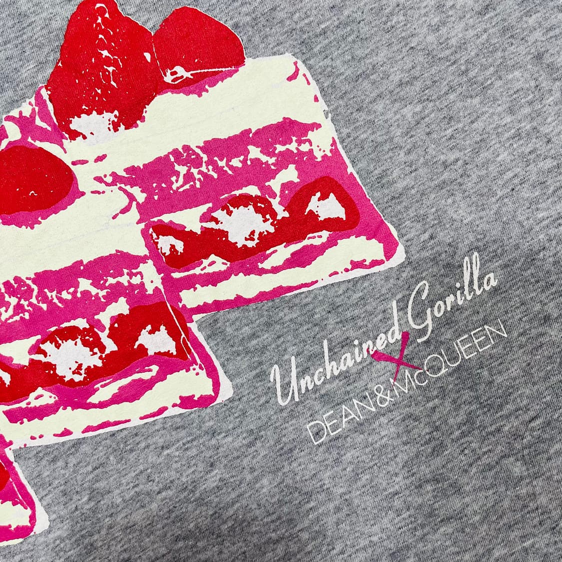 Unchained Gorilla X DAAN & McQUEEN Tee  상품이미지5
