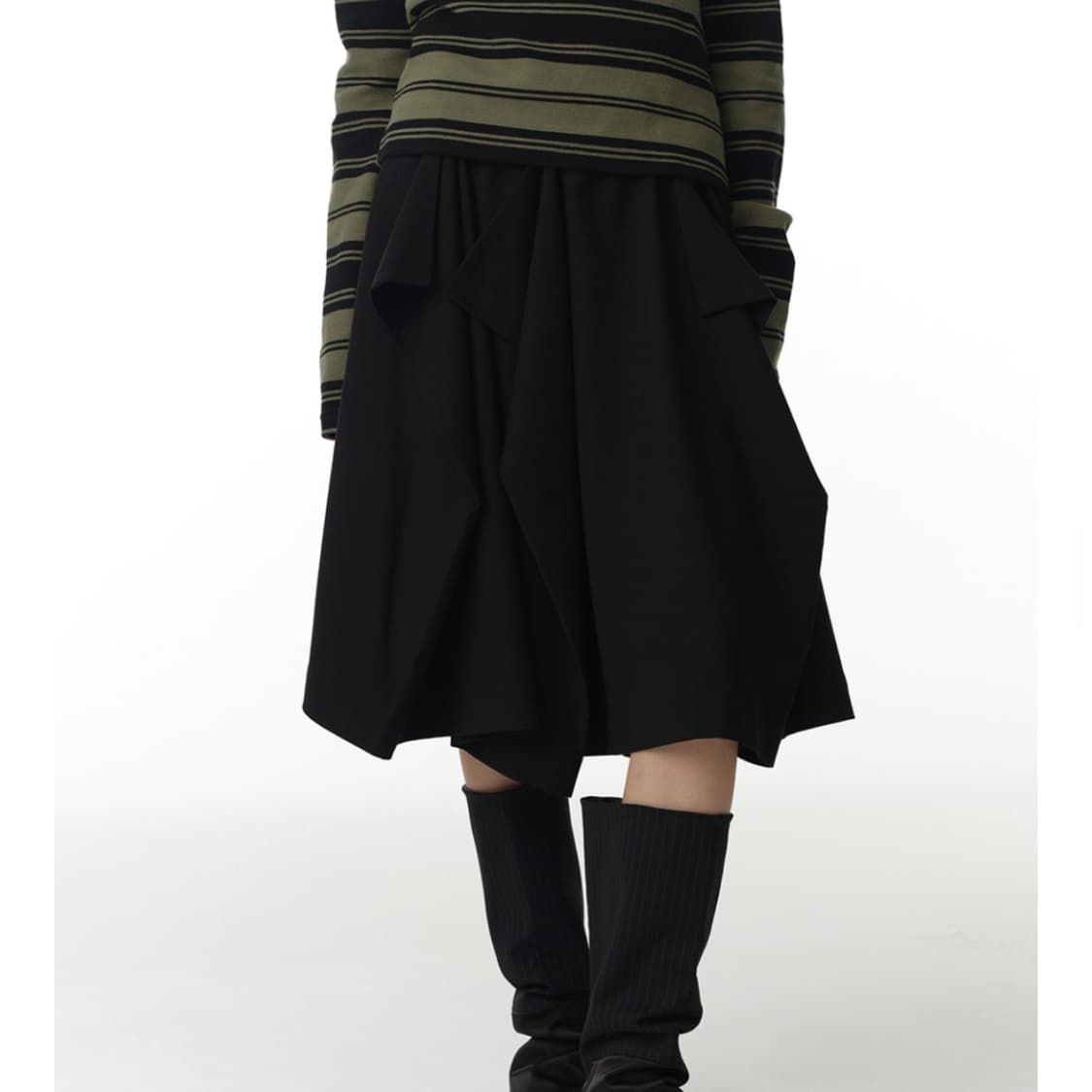 밀로 우먼 어시메트릭 밴딩 스커트 상품이미지1