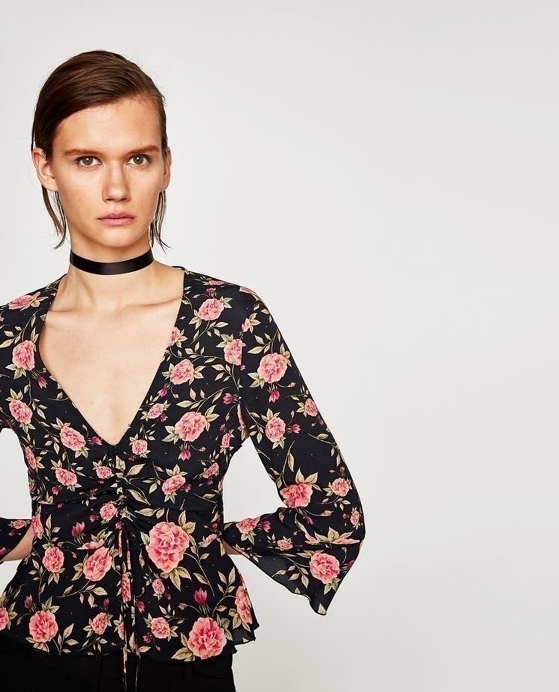 ZARA 자라 플라워 브이넥 블라우스 상품이미지2