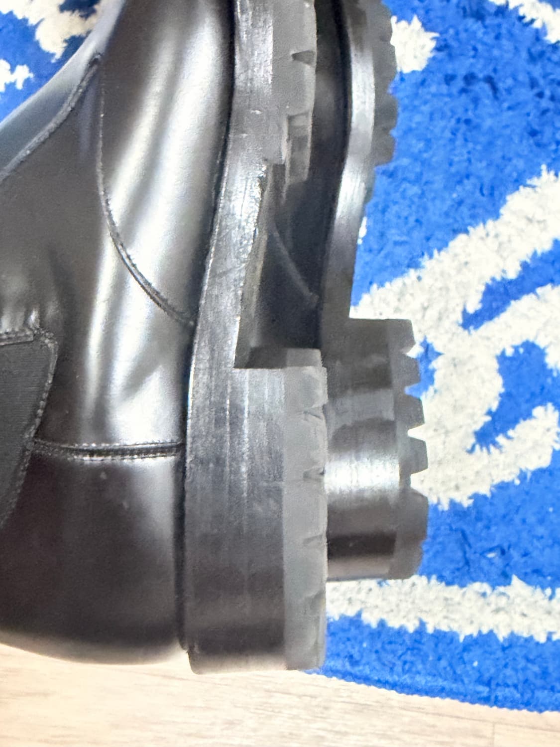 드리스반노튼 21FW 스퀘어토 부츠 상품이미지8