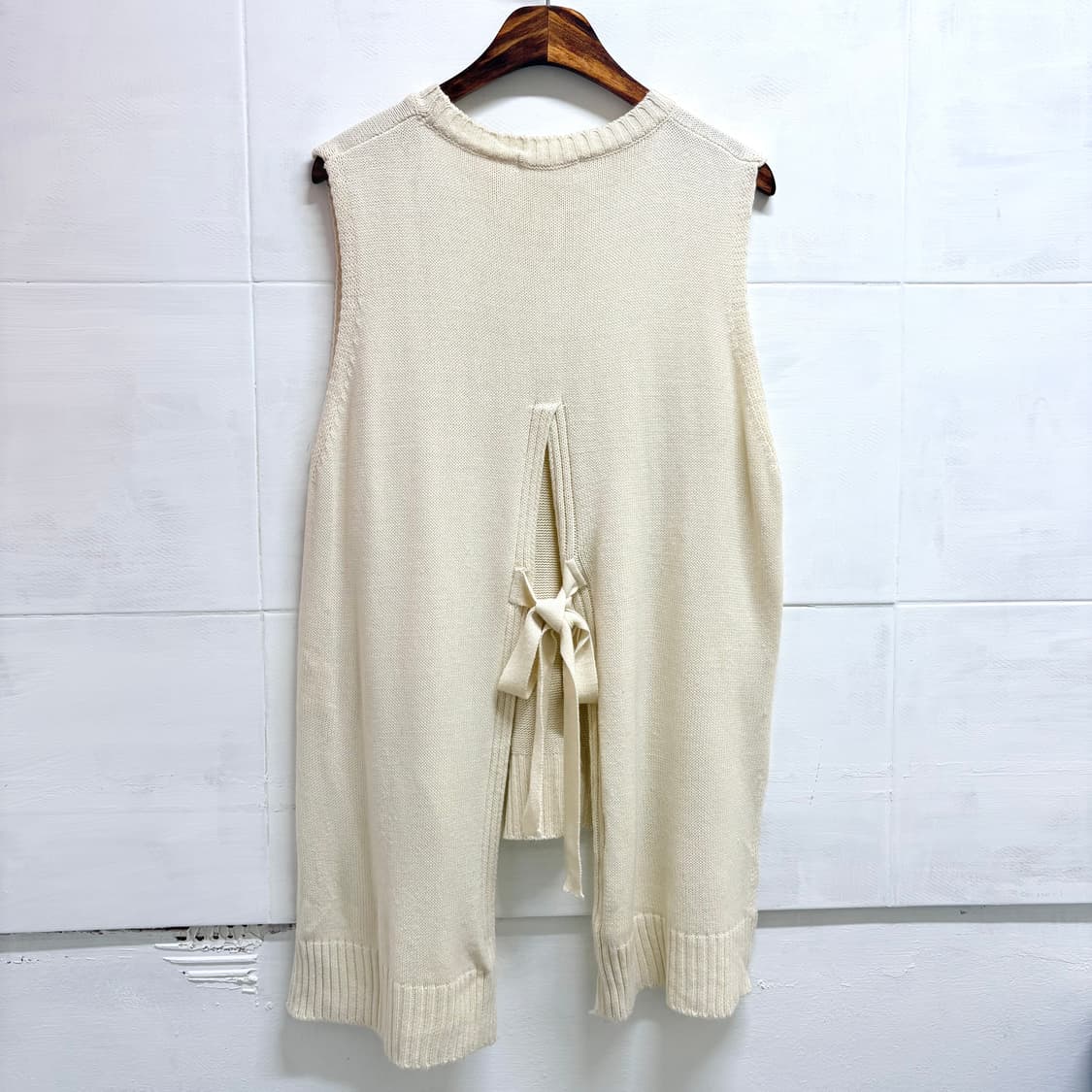 백 리본 포인트 아이보리 니트 베스트 (JPN) 상품이미지2