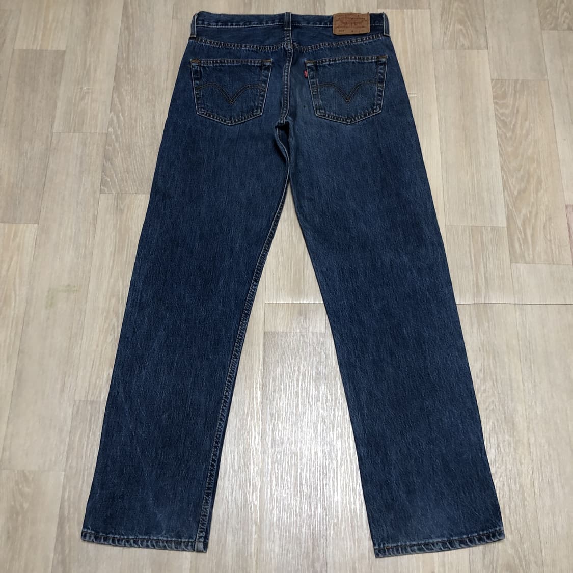 (32) 00's 리바이스 501 스트레이트핏 워시드 중청 데님 상품이미지9
