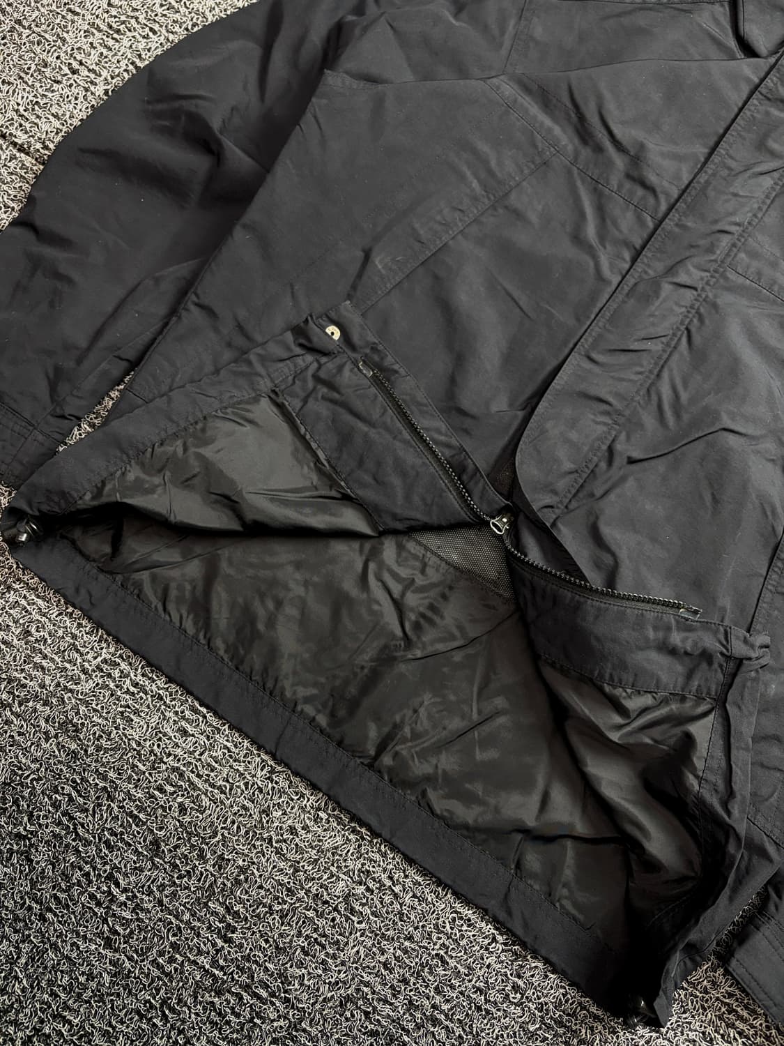 노스페이스 고프코어 포켓 마운틴 자켓 블랙 2167 상품이미지3