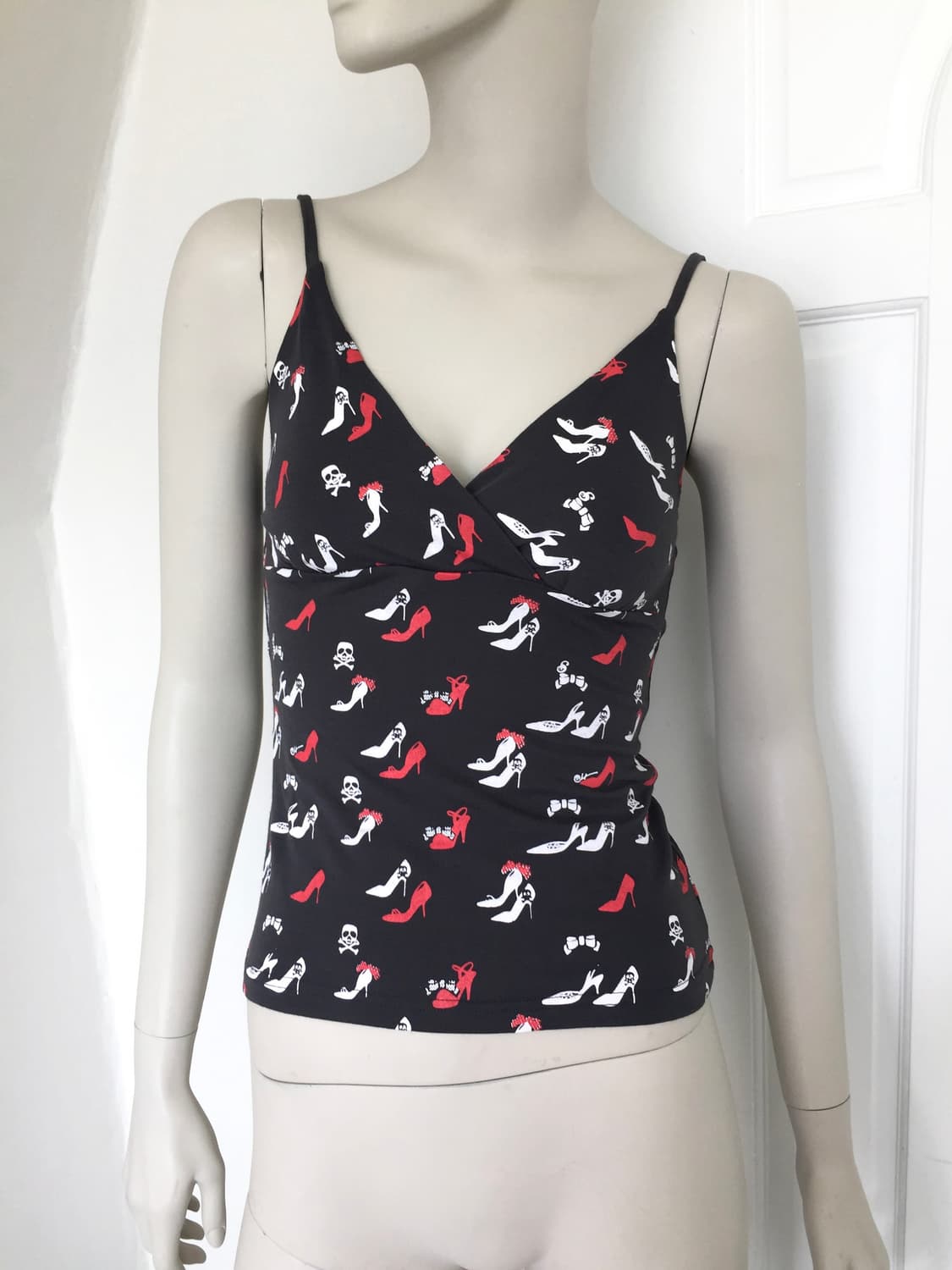 High Heel & Skull Graphic Tank 상품이미지2