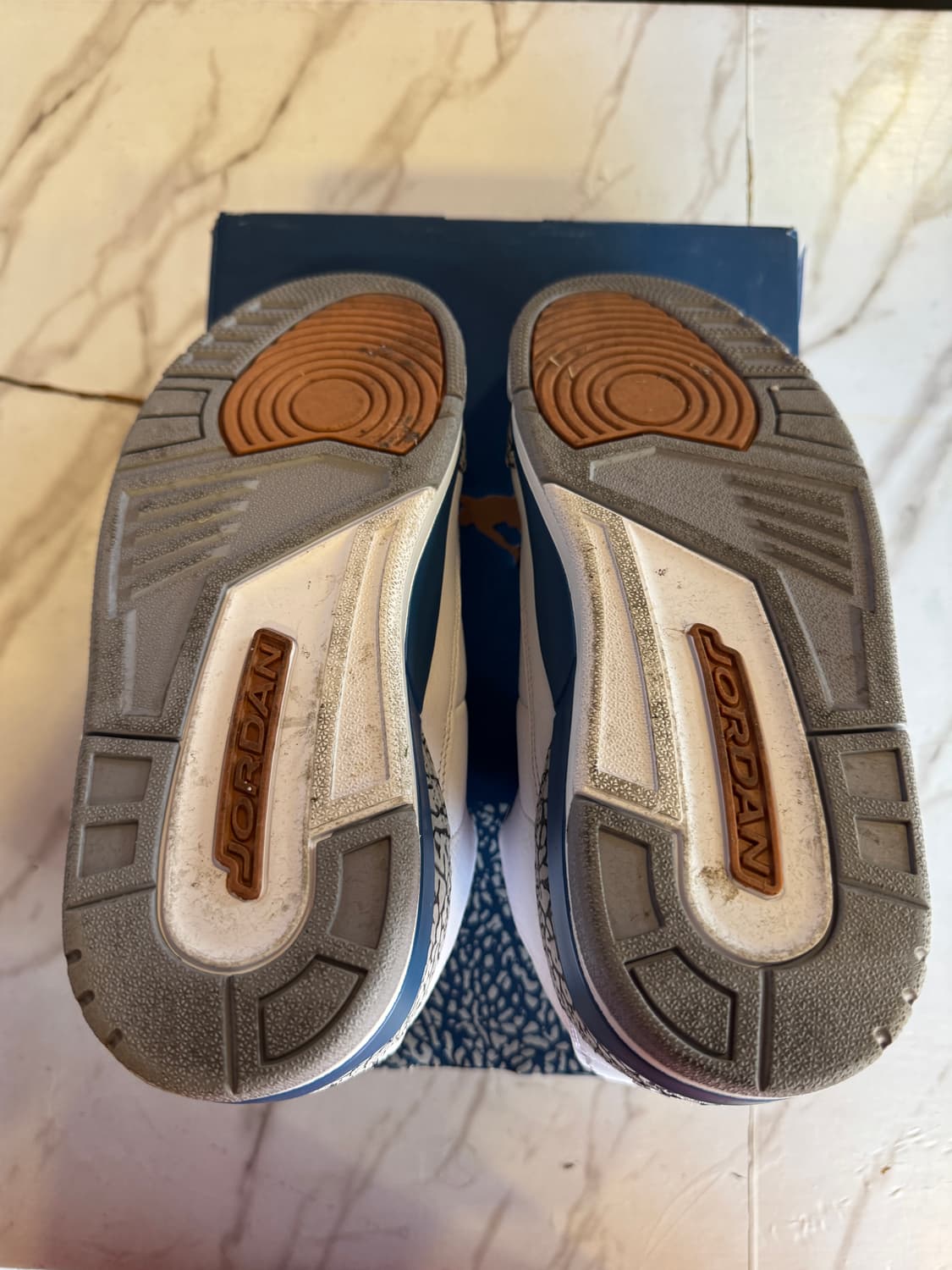 조던3 레트로 트루 블루 앤 코퍼(2023) 265 팝니다 상품이미지4