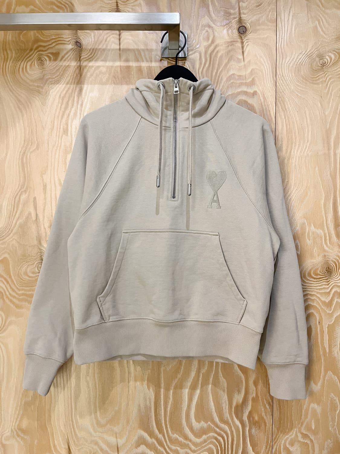 아미 22s/s 톤온톤 하프 집 스웻 상품이미지1