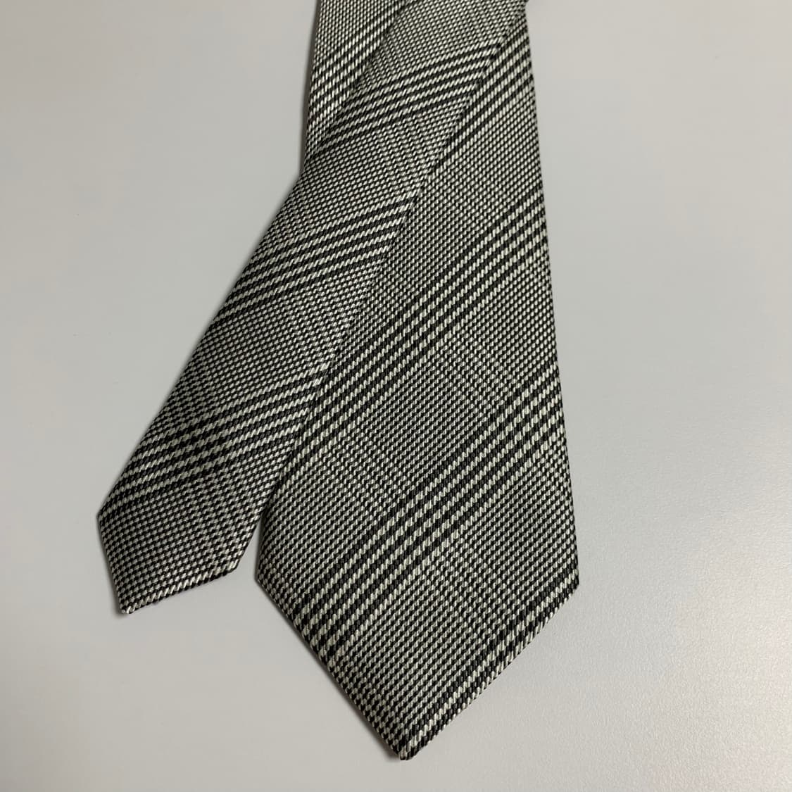 버버리(BURBERRY) 노바체크 명품넥타이 블랙라벨 최상급 A+등급 상품이미지4