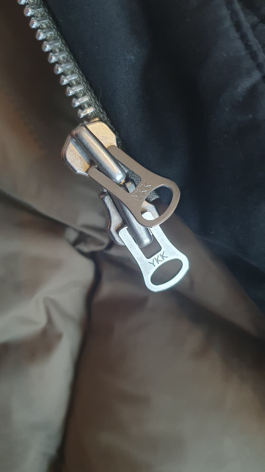 헨리코튼x스펙테이터 블랙 패딩 100 상품이미지10