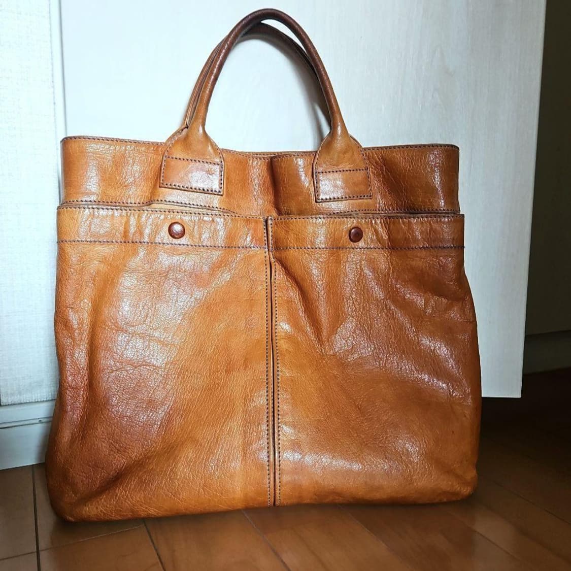 마가렛 호웰 아이디어 염소가죽 투웨이 헬맷백 상품이미지10