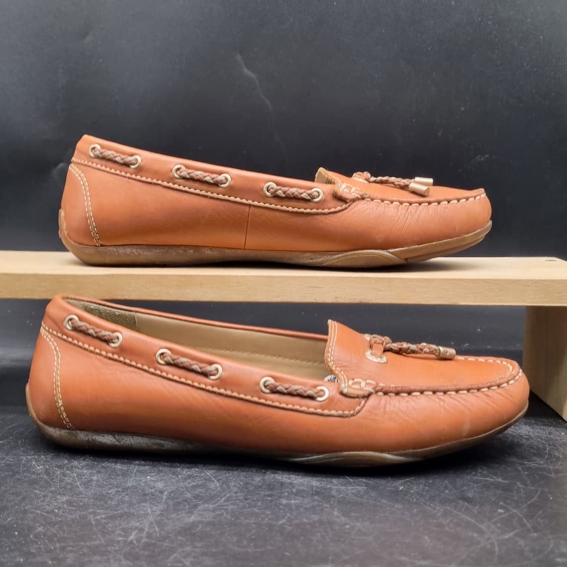 제옥스 브라운 여성로퍼 240 상품이미지1