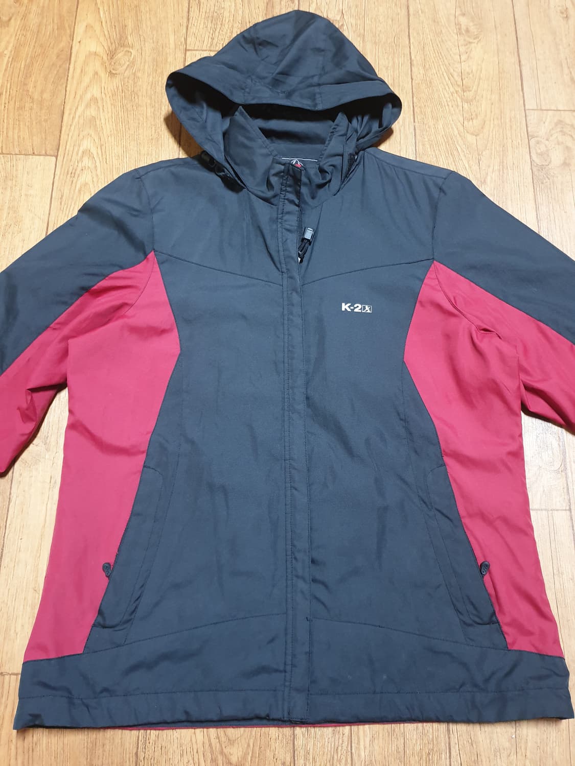1134 k2 아웃도어 바람막이 95 사이즈입니다 상품이미지1