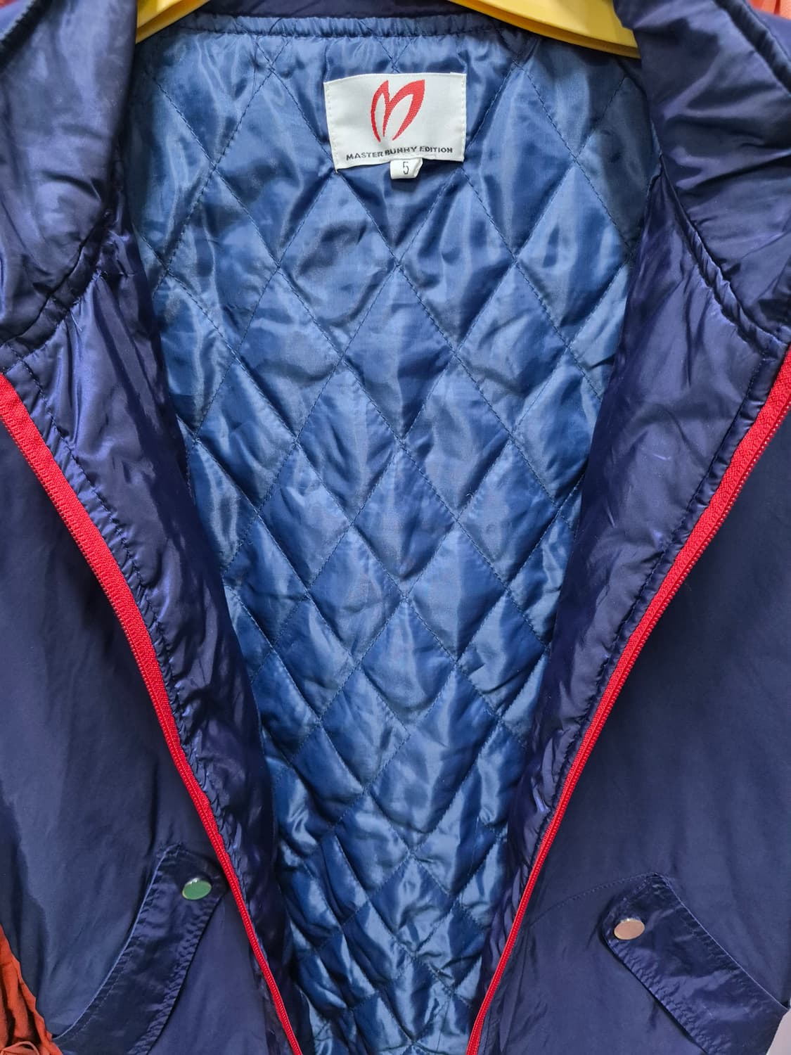 마스터버니에디션 네이비 점퍼 5 100 상품이미지4