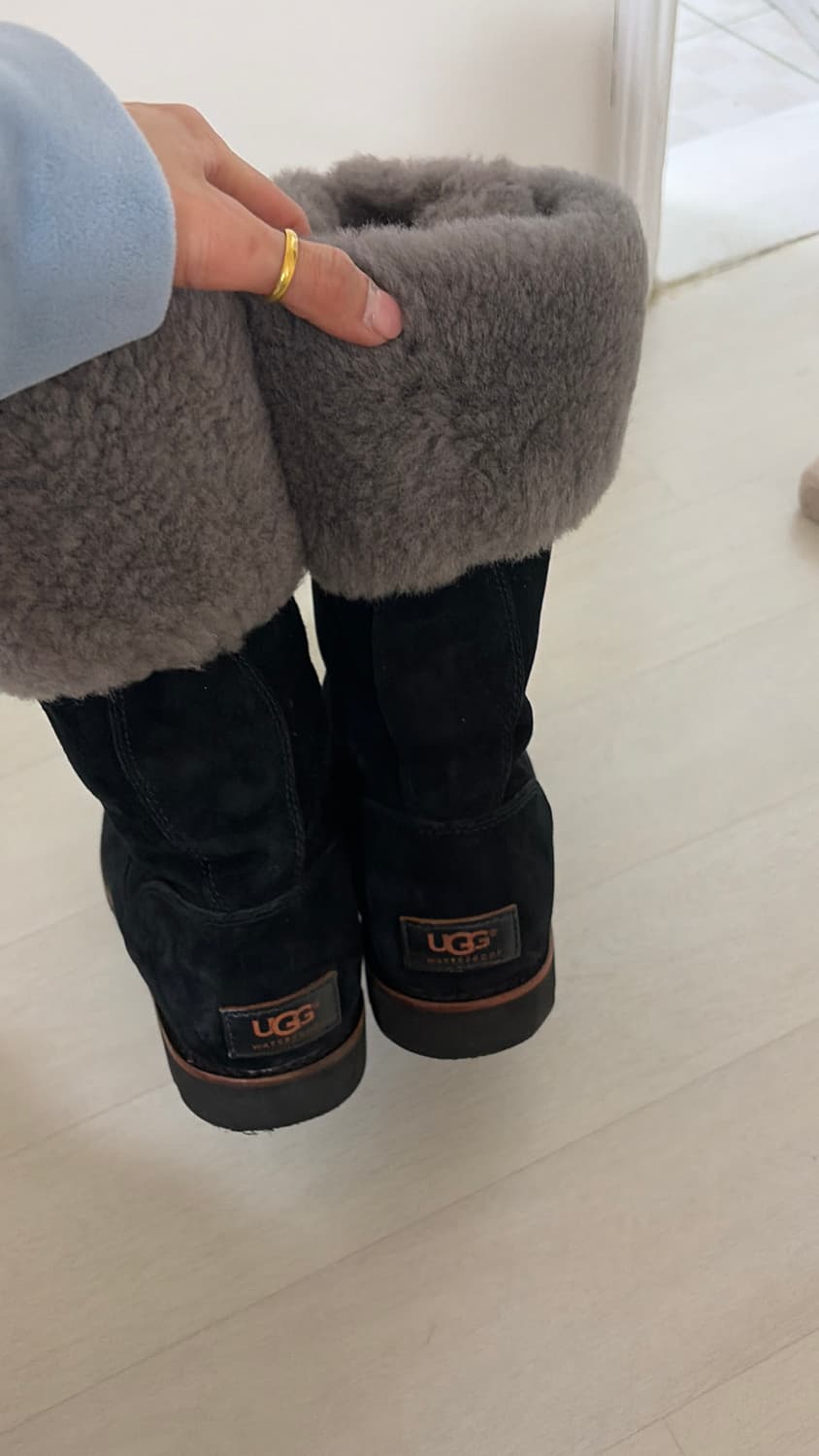 어그 레이스업 부츠 230 정품  상품이미지5