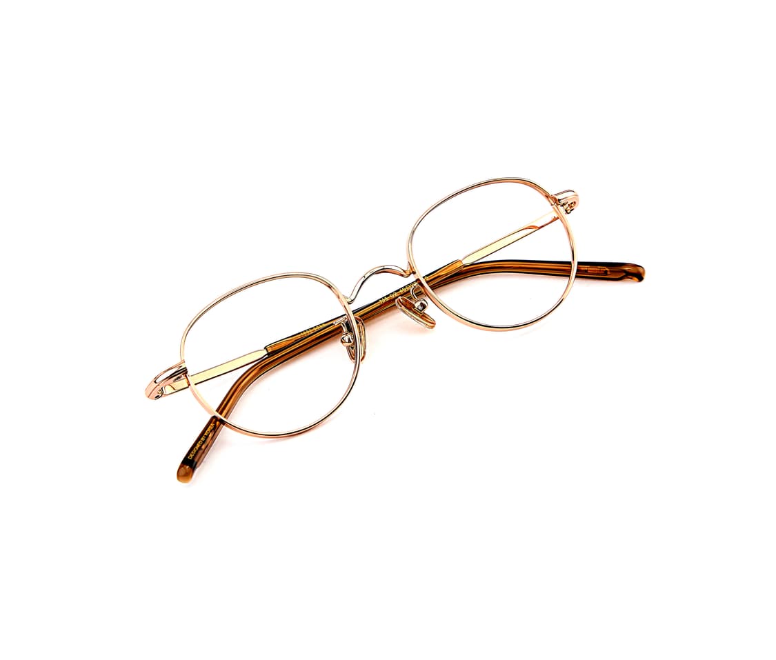 로즈골드 색상의 티타늄 46"사이즈 안경 상품이미지4