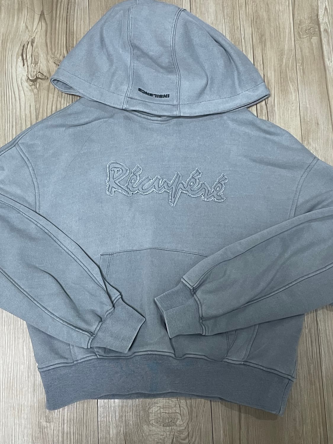 인사일런스우먼 후드티 상품이미지1