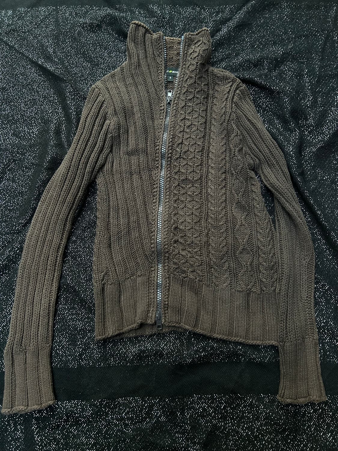 *rare* 2000s dkny 브라운 사선 비대칭 니트집업 상품이미지5