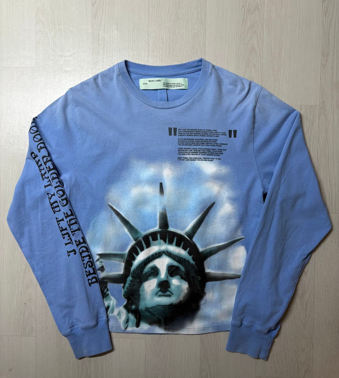 오프화이트 자유의 여신상 롱슬리브 티셔츠 상품이미지1