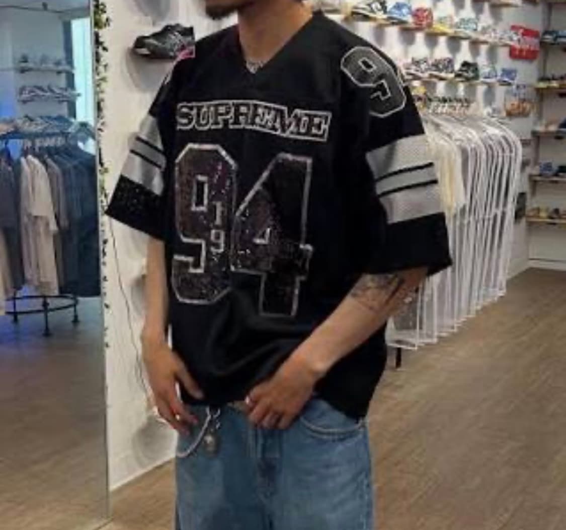 25fw 슈프림 시퀸 풋볼 져지 상품이미지4