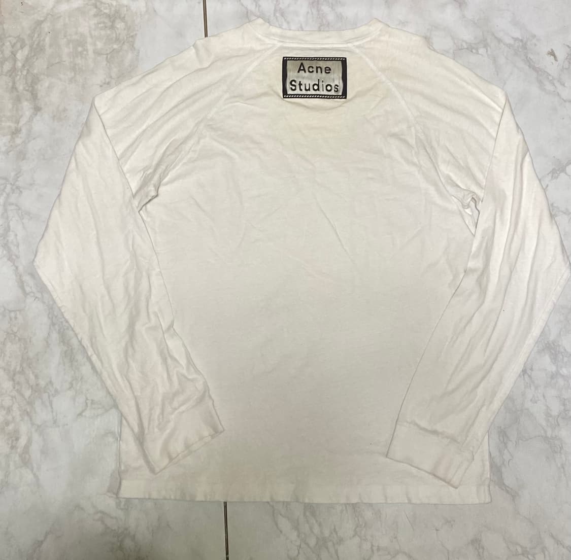 아크네스튜디오 정품 롱 슬리브 105 사이즈 상품이미지1