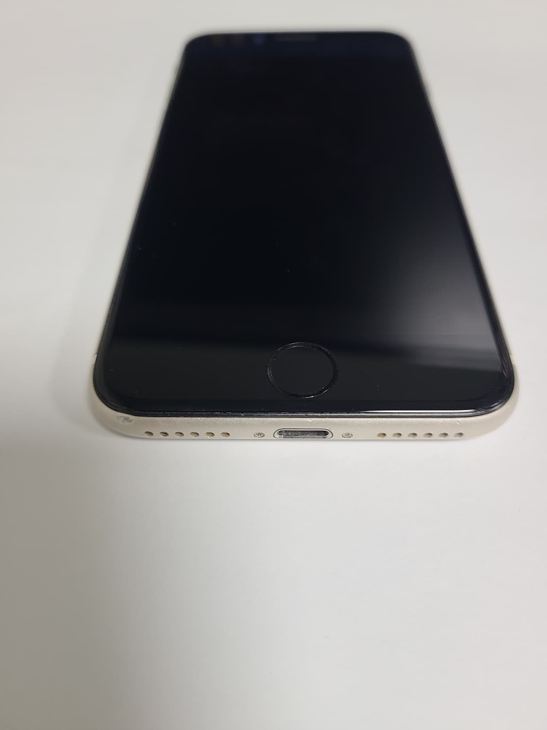 아이폰se3 화이트 64G 상품이미지4