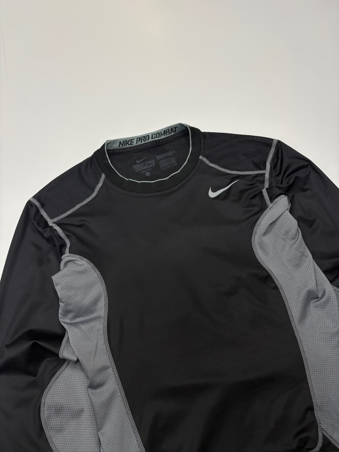 Nike 나이키 프로 컴뱃 드라이핏 긴팔 티셔츠 상품이미지3