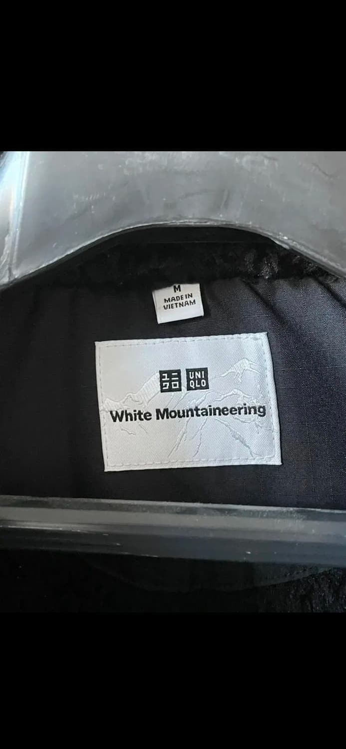 유니클로 화이트 마운티어링 콜라보 아노락 상품이미지2