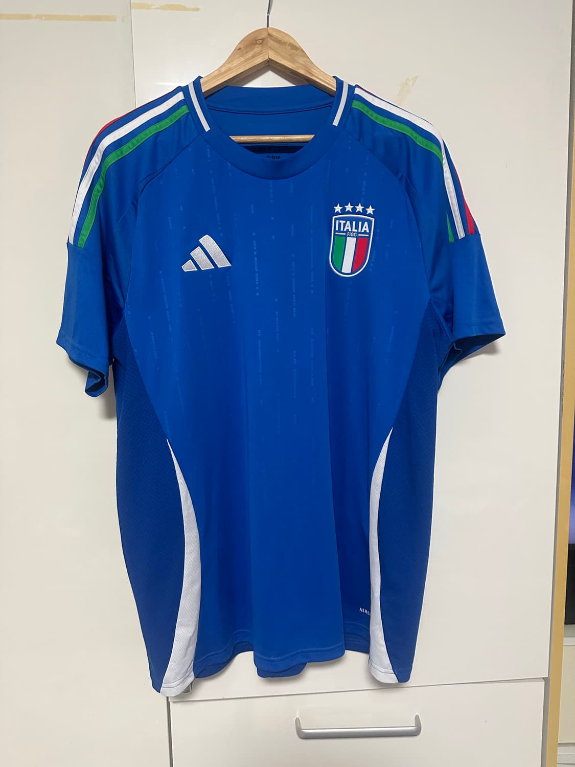 24-26 이탈리아 홈 유니폼 상품이미지1