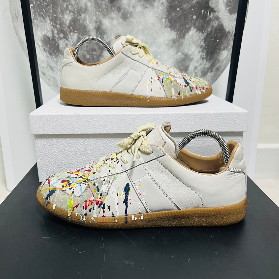 정품 39) 마르지엘라 페인팅 독일군 스니커즈 250~255 상품이미지1