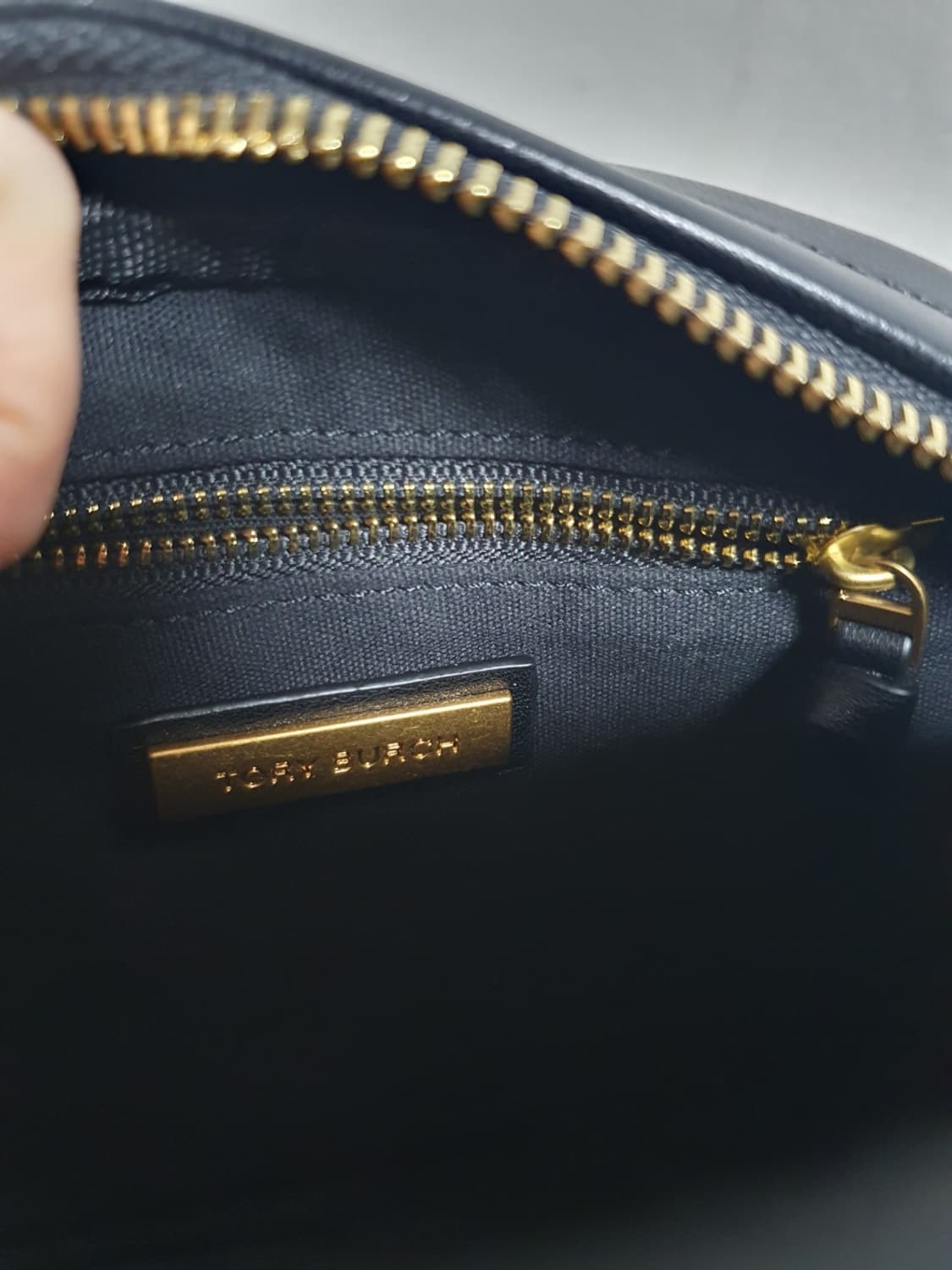 토리버치 카메라백 상품이미지10