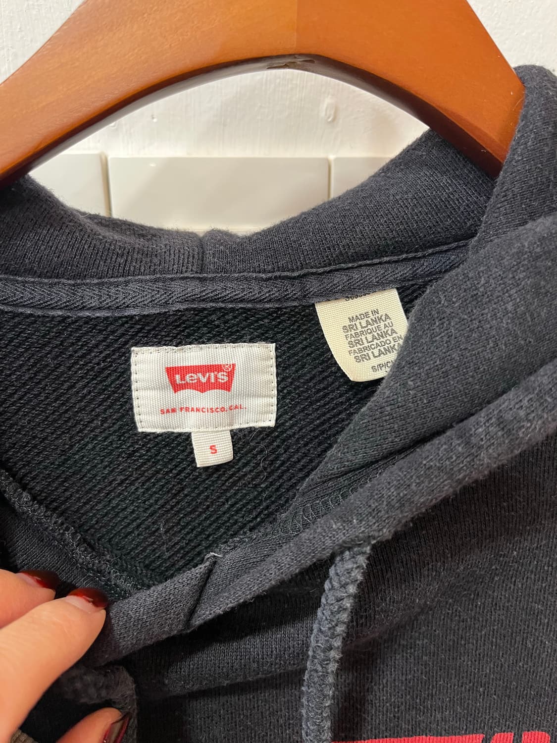 리바이스 블랙 로고 후드티 상품이미지3