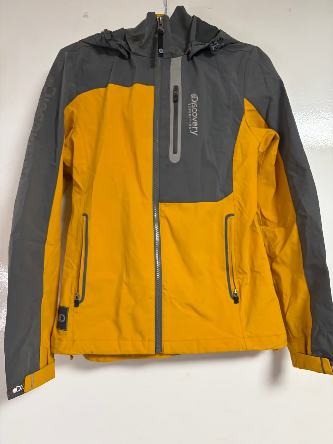 디스커버리 바람막이 상품이미지1