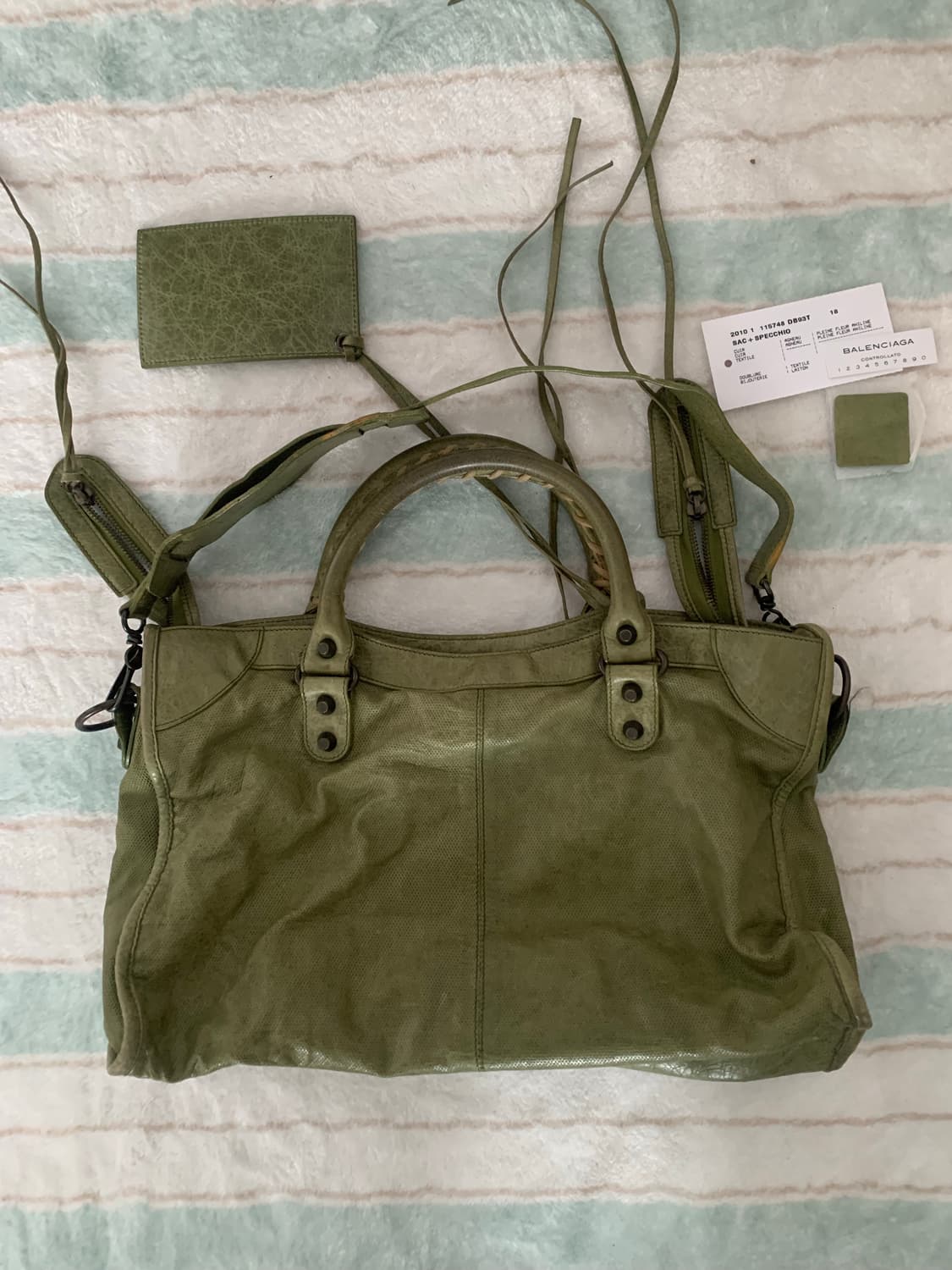 발렌시아가 모터백 미듐 르시티 시티백 올리브 상품이미지7