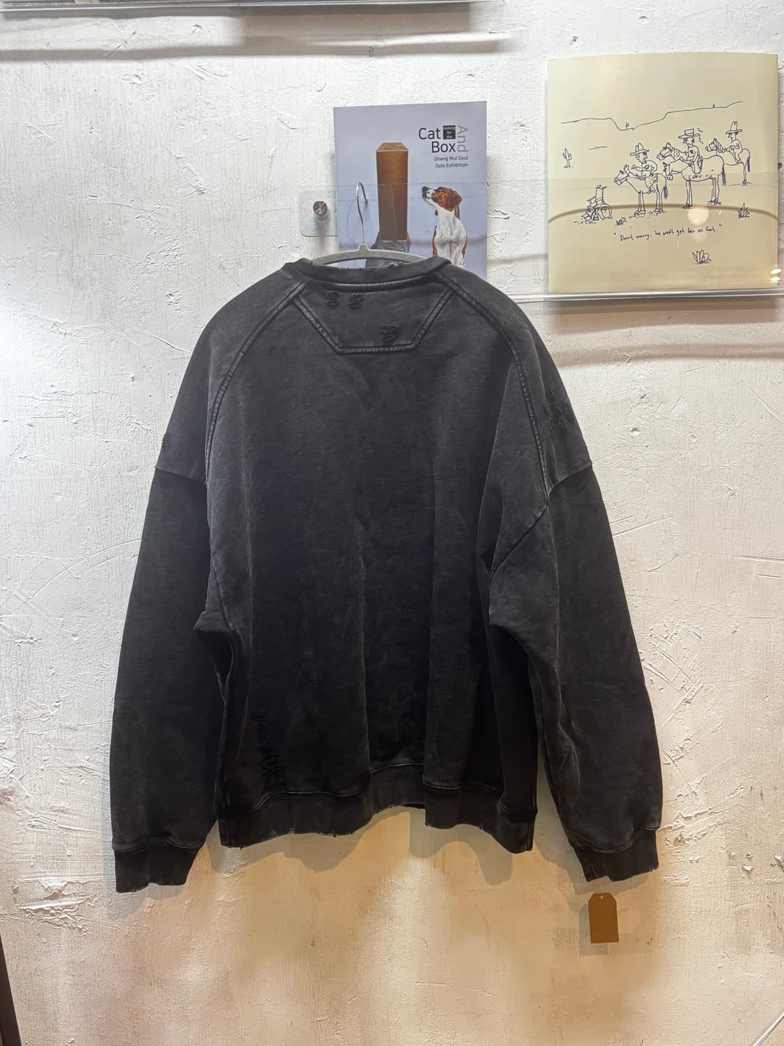 taptaptap 데미지 헤비 웨이트 스웻셔츠 상품이미지3